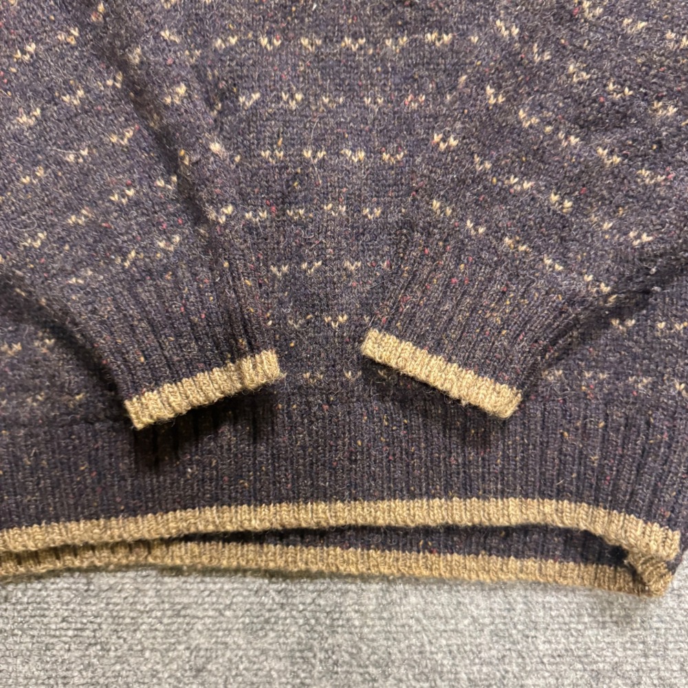 VTG Woolrich Pullover Sweater Mens L John Rich And Bros Blue Patterned 90s - Picture 8 of 8